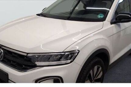 VW T-Roc 25.721 km 22.290 &euro; Plattling 94447