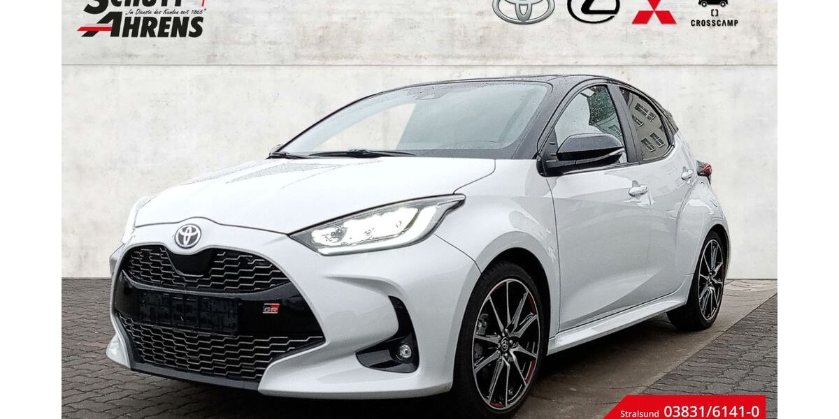 Toyota Yaris 11.582 km 23.980 &euro; Stralsund 18437