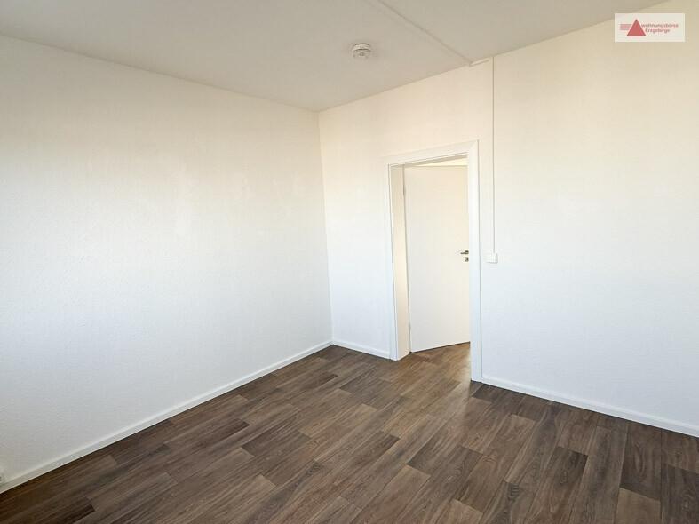 Etagenwohnung Annaberg-Buchholz Buchholz - 4 Zimmer, 79 m&sup2;, 477&euro; | Angebot:24673874