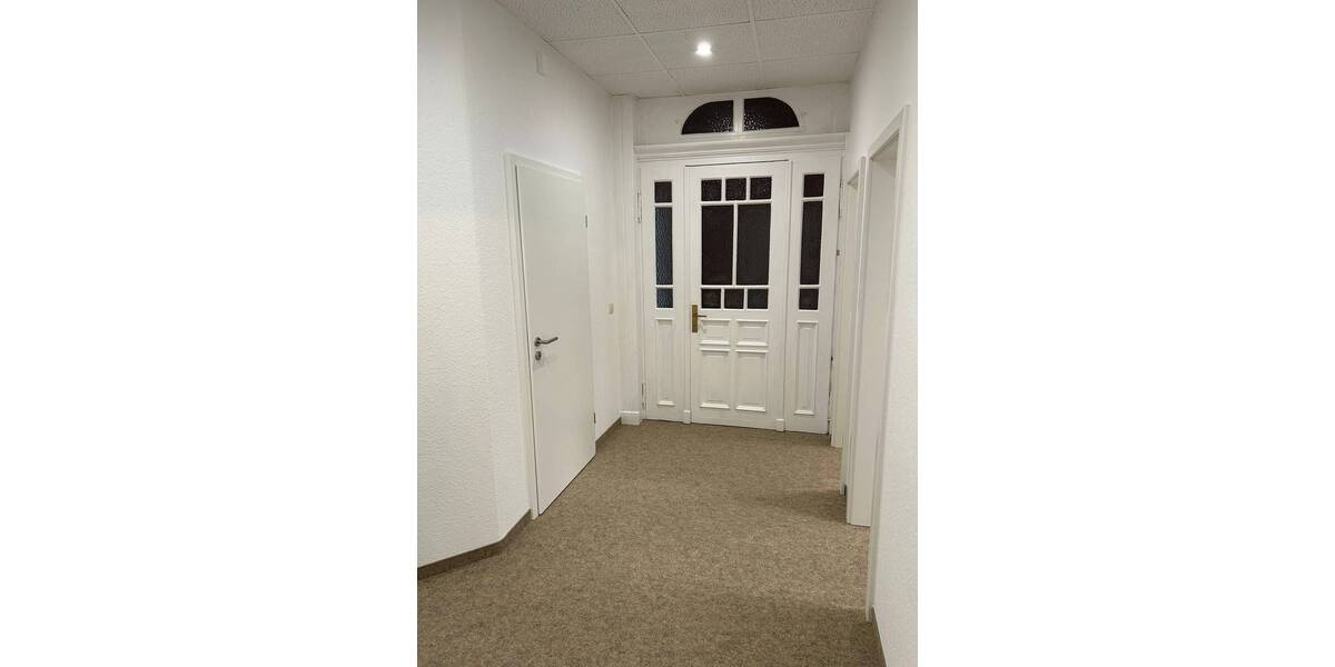 Gewerbeobjekt Altenburg Südost - 4 Zimmer, 156 m&sup2;, 1.000&euro; | Angebot:26028463