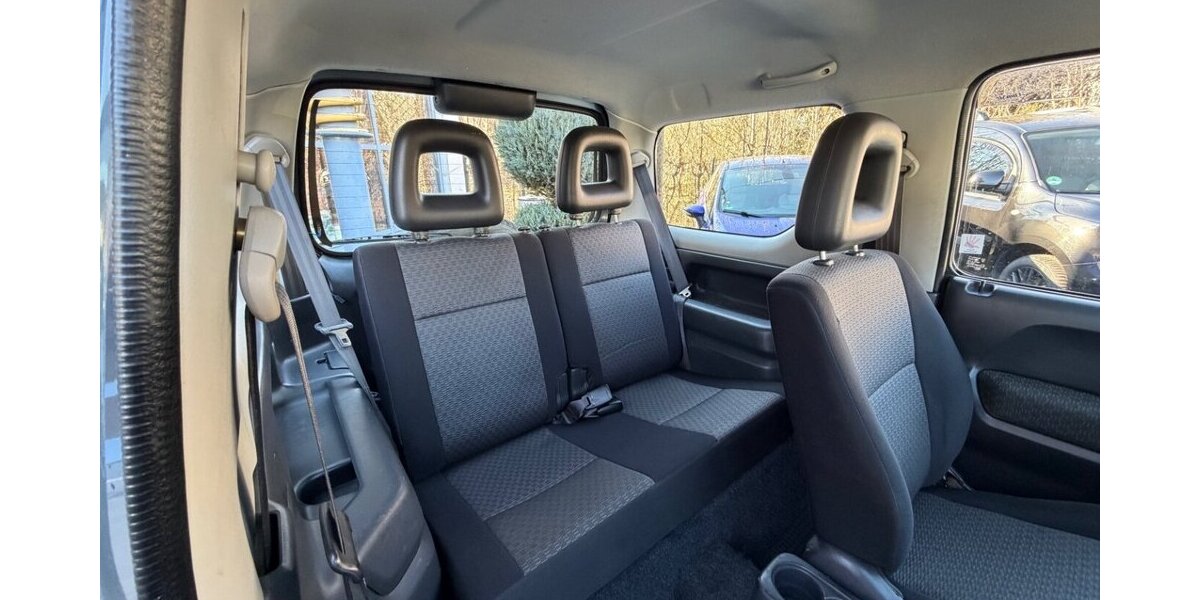 Suzuki Jimny 4x4 158.000 km 7.500 &euro; Rudolstadt 07407