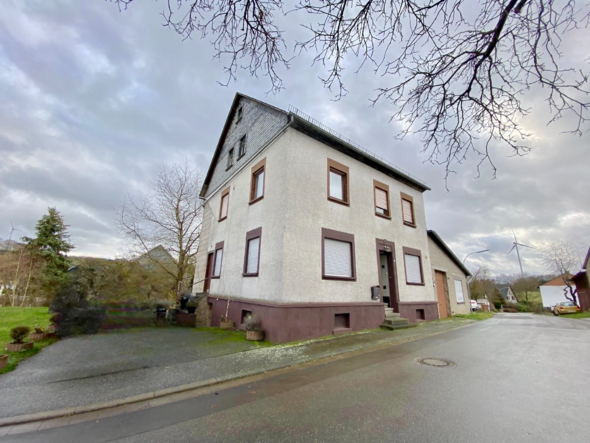 Haus zum Kaufen in Todenroth 148.000 € 136 m²