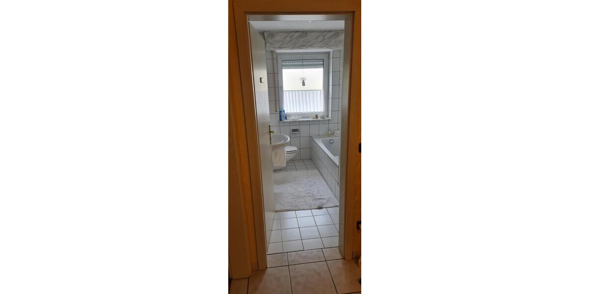 Etagenwohnung Bad Driburg - 2 Zimmer, 68 m&sup2;, 500&euro; | Angebot:25869921