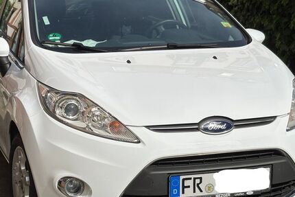 Ford Fiesta 65.000 km 6.000 &euro; Freiburg 79102