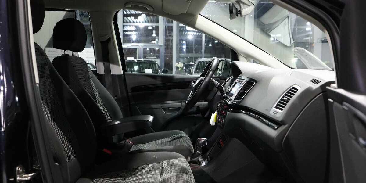 Seat Alhambra 1.4 TSI DSG STYLE BUSINESS / 7-SITZER / 75.000 km 26.444 &euro; Hamm 59077