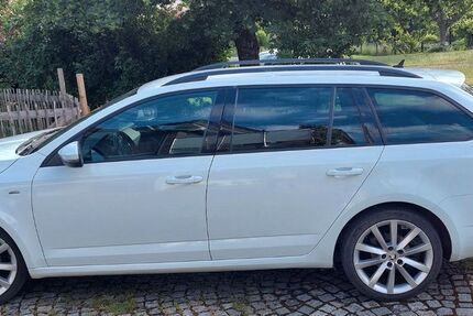 Skoda Octavia 187.000 km 7.900 &euro; Schlier 88281