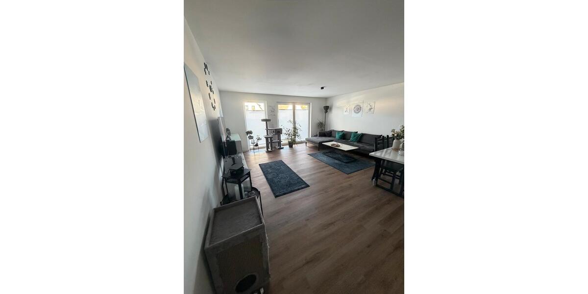 Erdgeschoßwohnung Stuhr - 3 Zimmer, 89 m&sup2;, 900&euro; | Angebot:25979511