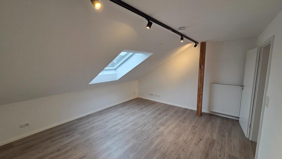 Etagenwohnung Hirschau - 3 Zimmer, 90 m&sup2;, 810&euro; | Angebot:25382319