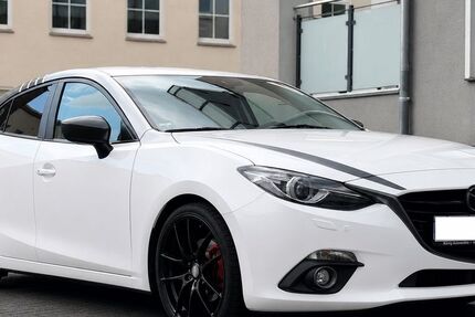 Mazda 3 85.000 km 12.700 &euro; Solingen 42651