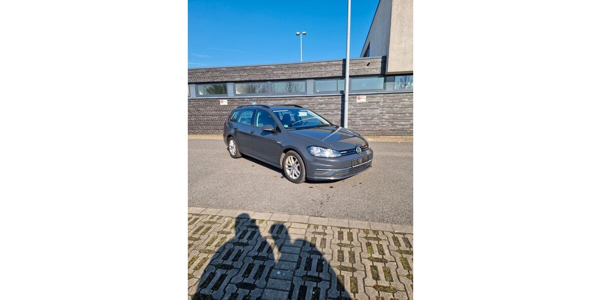 VW Golf 147.000 km 8.900 &euro; Bottrop 46238