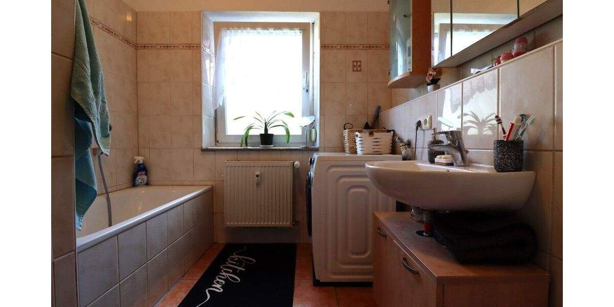 Etagenwohnung Ansbach - 3 Zimmer, 65 m&sup2;, 179.000&euro; | Angebot:25845283