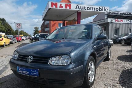 VW Golf 158.000 km 2.800 &euro; Lübeck 23554