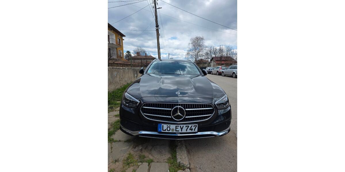Mercedes-Benz E 200 44.000 km 33.999 &euro; Inzlingen 79594