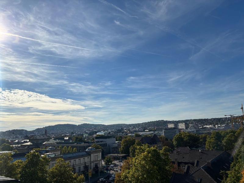 STUTTGART: 75 m2 große Wohnung bei der Musikhochschule. zimmer