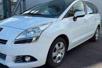 Peugeot 5008 264.035 km 2.490 &euro; Drei Gleichen OT Günthersleben 99869