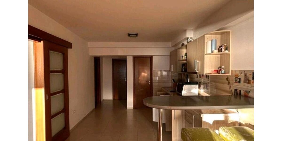 Etagenwohnung Zwickau - 2 Zimmer, 82 m&sup2;, 120.000&euro; | Angebot:26618524
