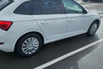 Skoda Scala 120.000 km 12.000 &euro; Battenberg 35088