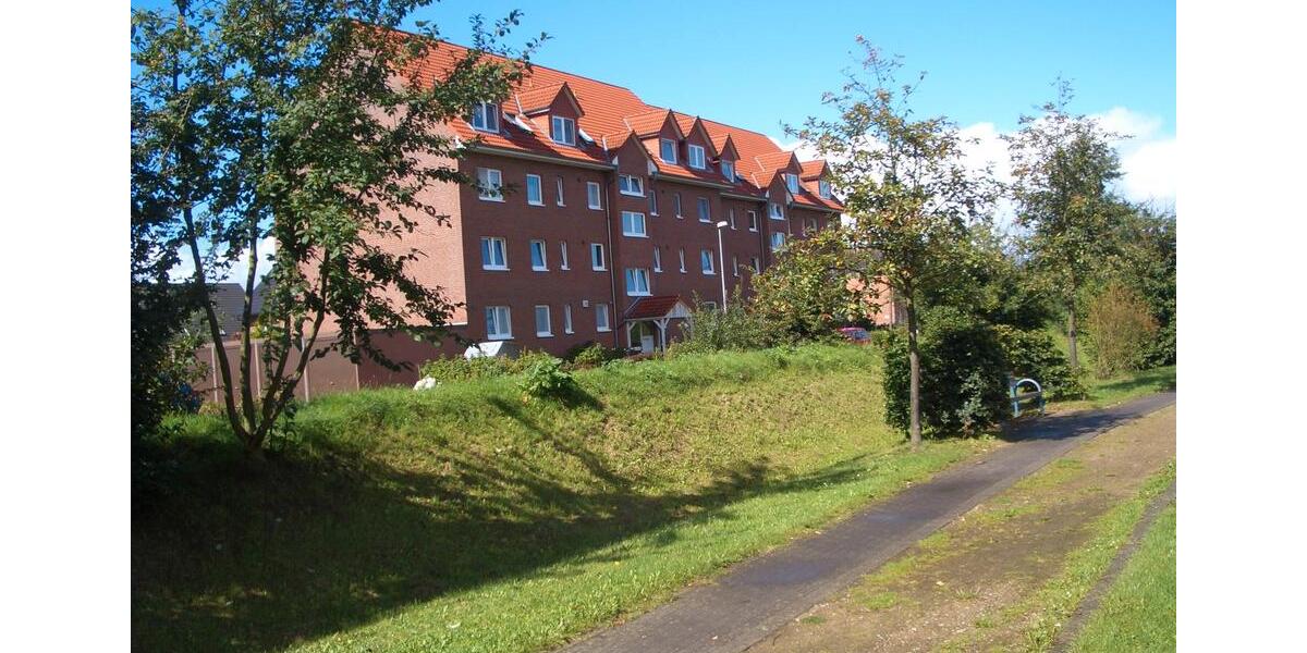 Dachgeschoßwohnung Schwarzenbek - 3 Zimmer, 70 m&sup2;, 627&euro; | Angebot:26647471