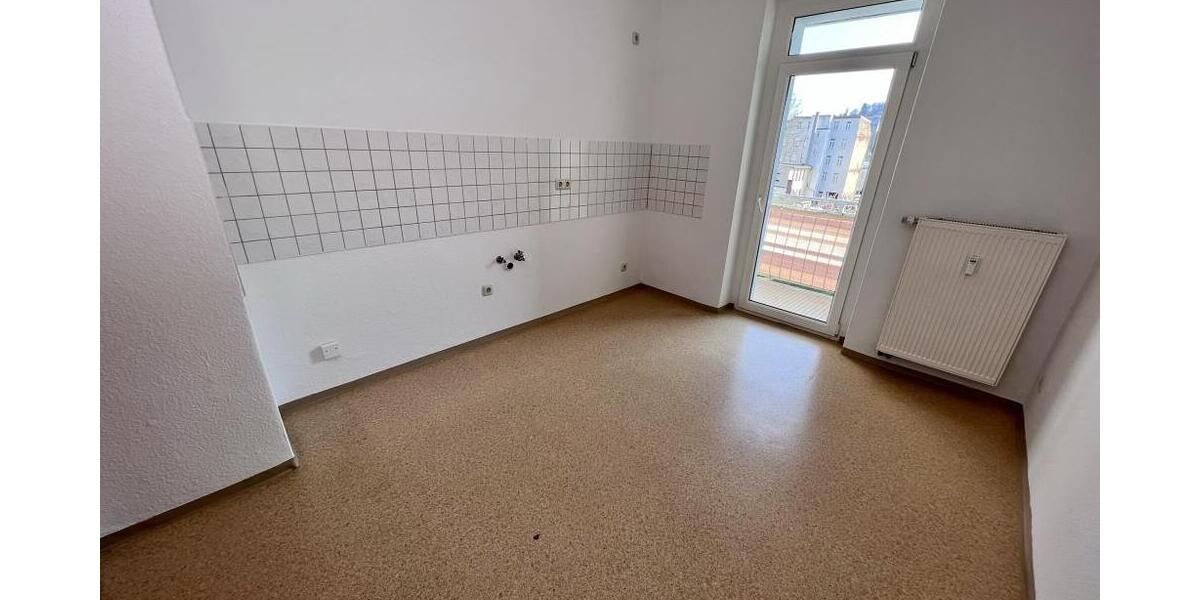 Balkon und Aufzug in der Innenstadt von Gera nahe dem Süd-Bahnhof! - Etagenwohnung Gera Debschwitz | Angebot:26384779