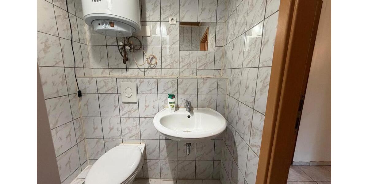 Erdgeschoßwohnung Hof Altstadt - 2 Zimmer, 50 m&sup2;, 350&euro; | Angebot:26613622