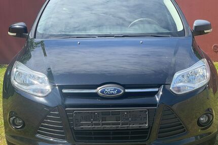 Ford Focus 175.000 km 4.190 &euro; Uetersen 25436