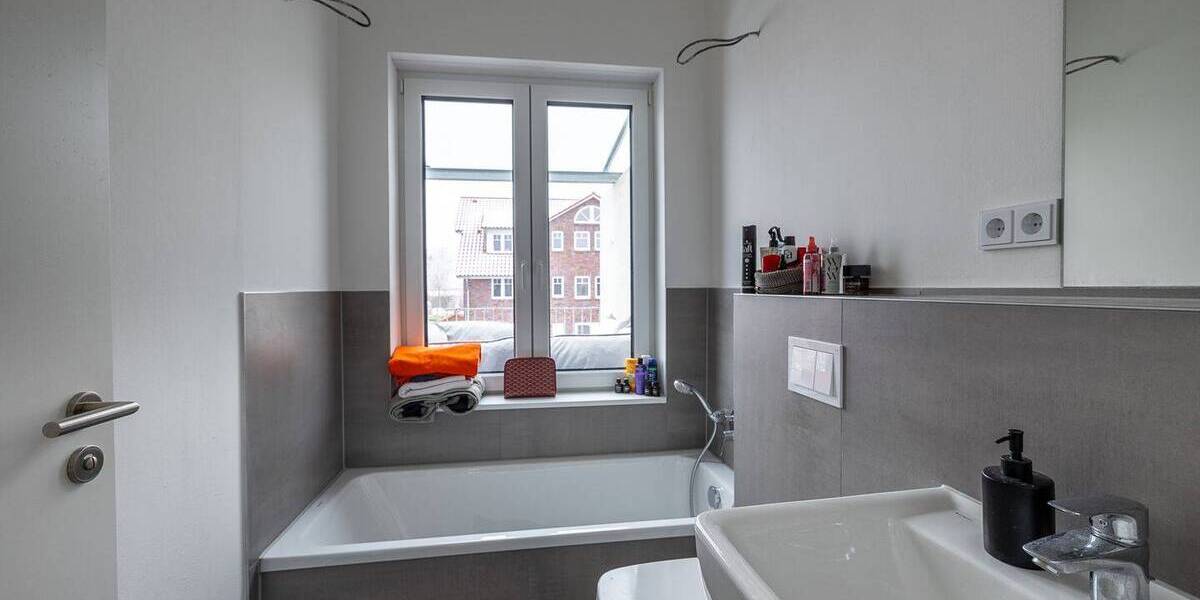 Doppelhaushälfte Achim Uesen - 4 Zimmer, 120 m&sup2;, 499.000&euro; | Angebot:26433588