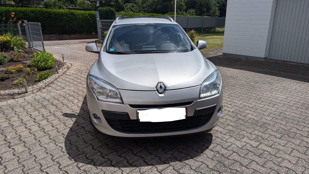 Renault Megane 273.000 km 2.700 € Speyer 67346