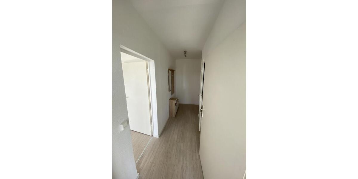 Etagenwohnung Cottbus Sachsendorf - 1 Zimmer, 42 m&sup2;, 370&euro; | Angebot:26278671