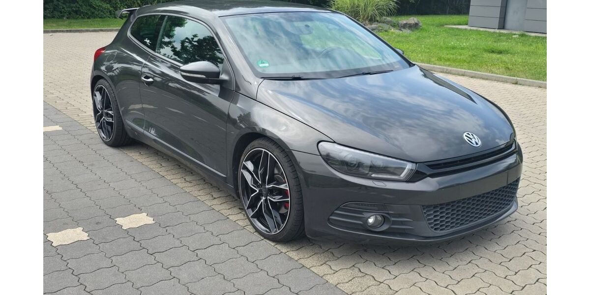 VW Scirocco 143.000 km 8.000 &euro; Castrop-Rauxel 44575