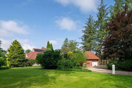 Haus Husum - 9 Zimmer, 239 m&sup2;, 1.150.000&euro; | Angebot:26907024