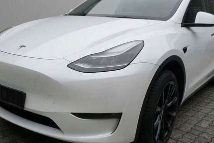 Tesla Model Y 73.736 km 29.750 &euro; Herges-Hallenberg 98587
