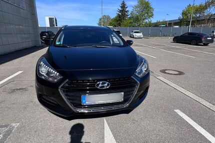 Hyundai i40 132.000 km 6.900 &euro; Neu-Ulm 89231