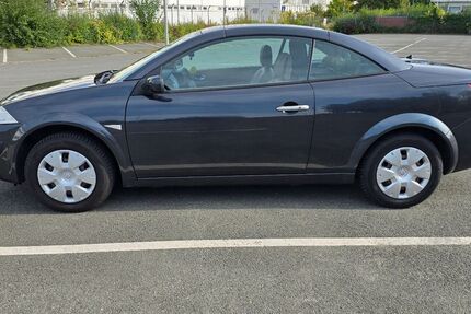 Renault Megane 114.642 km 3.375 € Springe 31832