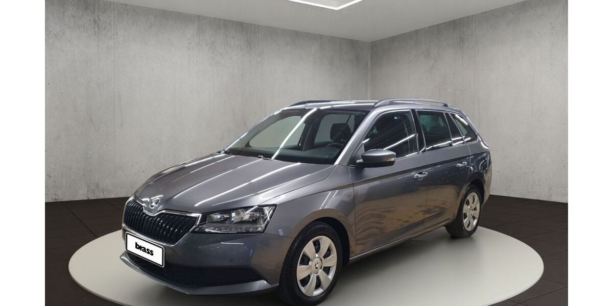 Skoda Fabia 32.400 km 17.950 &euro; Offenbach 63075