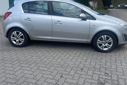 Opel Corsa 187.000 km 2.650 &euro; Kiel 24113