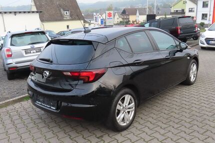 Opel Astra 104.000 km 10.999 € Herschbach 56414