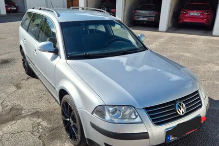 VW Passat 324.000 km 2.800 &euro; Kiel 24105
