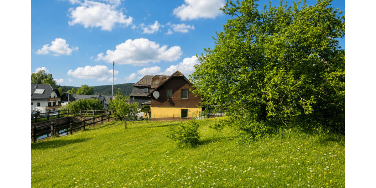 Mehrfamilienhaus, Wohnhaus Saalfeld Volkmannsdorf - 6 Zimmer, 150 m&sup2;, 78.000&euro; | Angebot:26887645