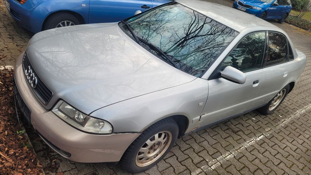 Audi A4 337.201 km 850 &euro; Memmingen 87700