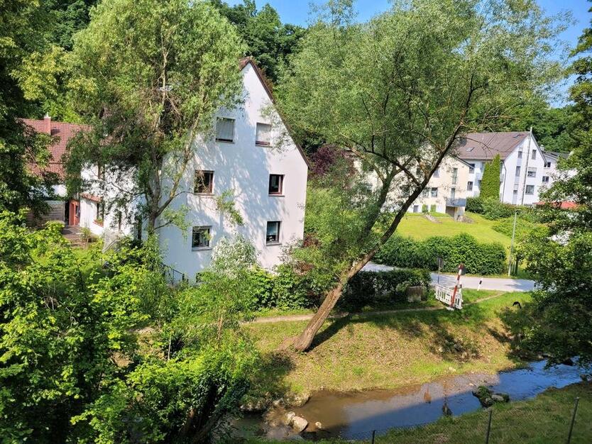 Großzügige 2-Zimmer-Wohnung in Landshut-Achdorf