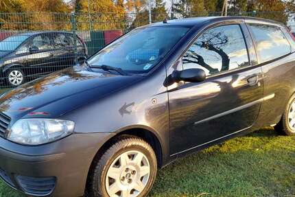 Fiat Punto 219.489 km 595 &euro; Ganderkesee 27777