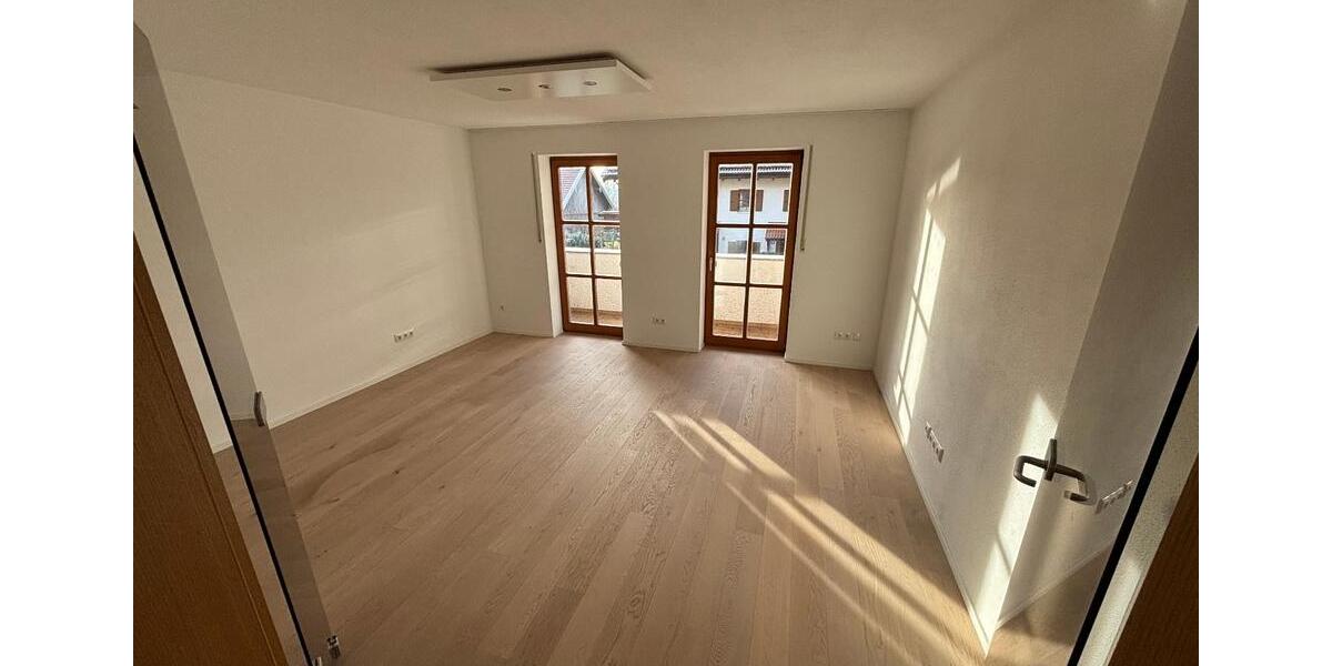 Reihenhaus Egling - 7 Zimmer, 161 m&sup2;, 2.000&euro; | Angebot:24222960