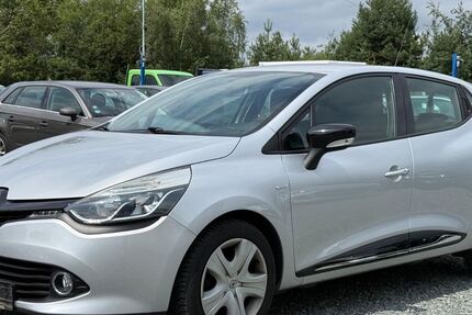 Renault Clio 63.408 km 8.999 &euro; Schleifreisen 07629