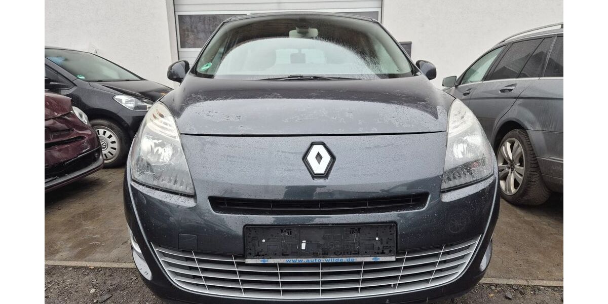 Renault Scenic 170.000 km 4.499 &euro; Fürstenwalde / Spree 15517