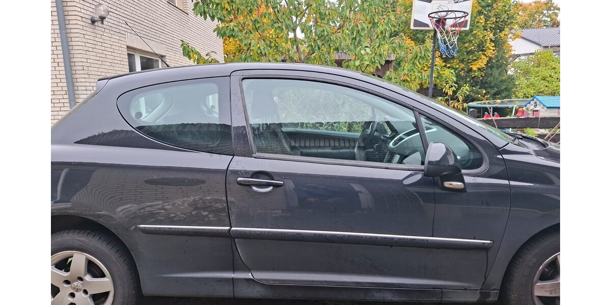 Peugeot 207 218.925 km 2.000 &euro; Gifhorn 38518