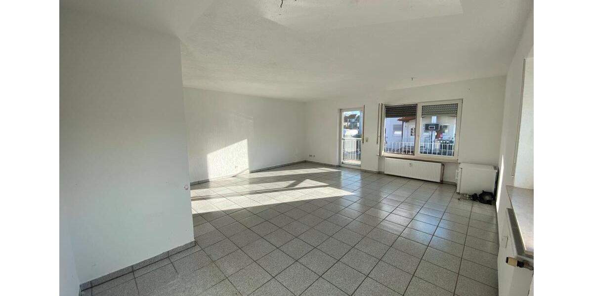 Reihenhaus Limeshain - 5 Zimmer, 180 m&sup2;, 1.400&euro; | Angebot:25441077