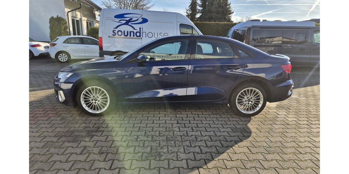 Audi A3 35 TDI advanced Rückfahrkamera, Virtual Cockpit 111.100 km 19.990 &euro; Rodgau 63110