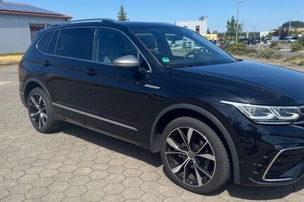 VW Tiguan Allspace 114.000 km 29.990 &euro; Aurachtal 91086