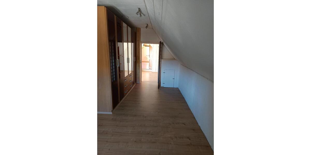 Einfamilienhaus Königslutter am Elm - 7.5 Zimmer, 150 m&sup2;, 180.000&euro; | Angebot:26803319