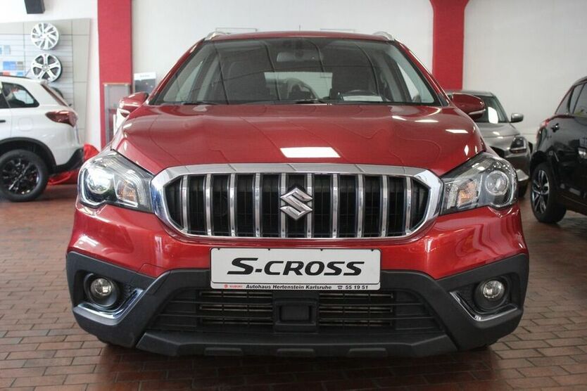 (SX4) S-Cross